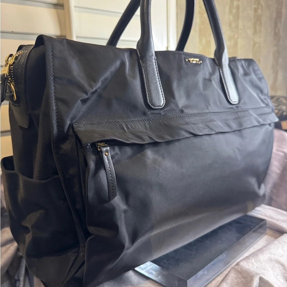 Tumi Dara Voyager carry‎ all Black Briefcase